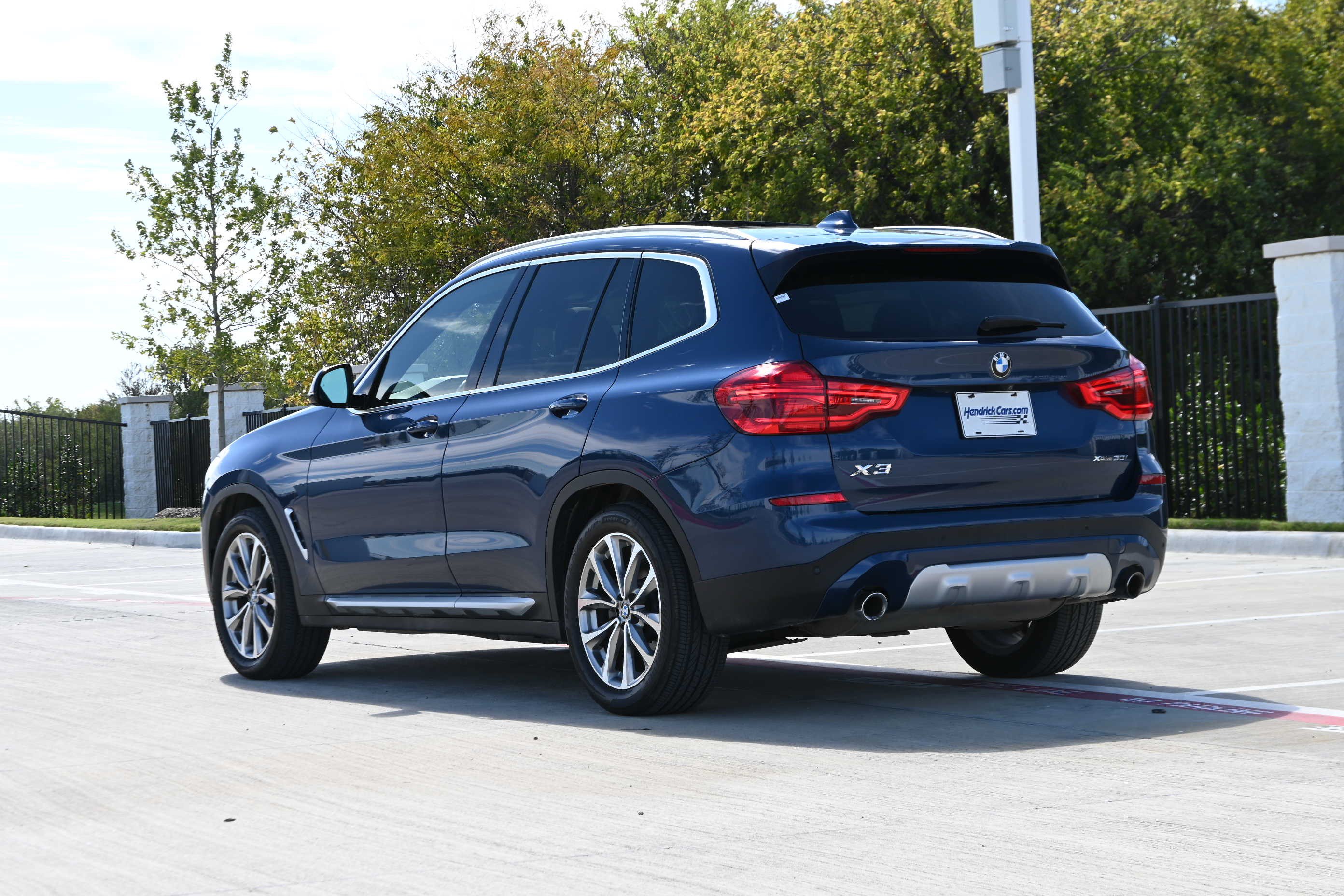 Used 2019 BMW X3 xDrive30i w/ Driving Assistance Package AWD/4WD image 7