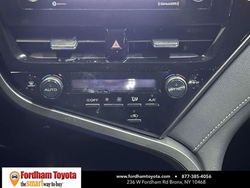 Used 2023 Toyota Camry SE AWD/4WD image 14