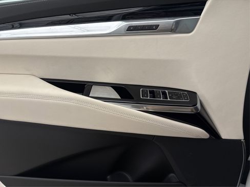 New 2025 Cadillac Escalade ESV Sport w/ Touring Package image 21