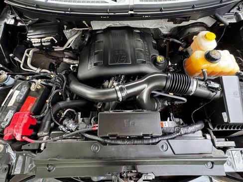 Used 2013 Ford F150 XLT w/ Luxury Equipment Group image 12