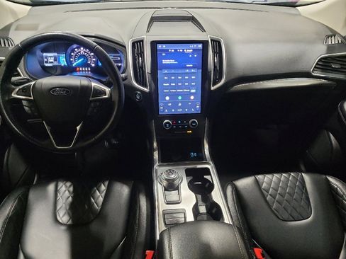 Used 2023 Ford Edge Titanium image 22