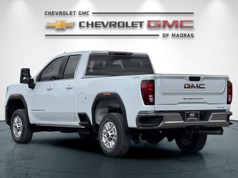 New 2026 GMC Sierra 2500 SLE AWD/4WD image 5