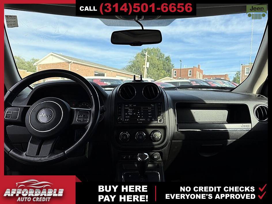 Used 2017 Jeep Patriot High Altitude AWD/4WD image 12