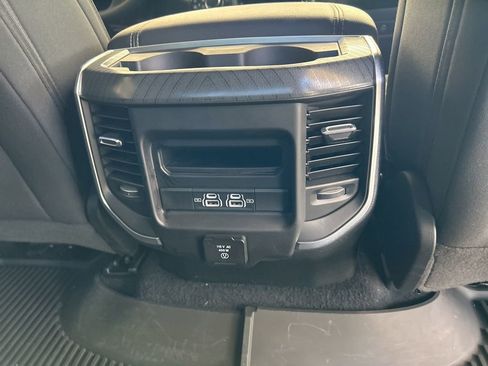 Used 2025 RAM 1500 Big Horn AWD/4WD image 35