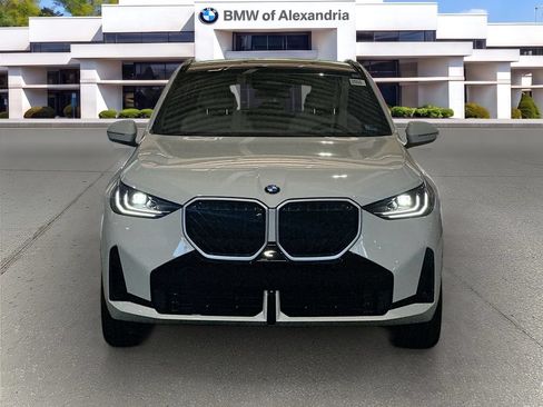 Used 2026 BMW X3 xDrive30i w/ Premium Package AWD/4WD image 2