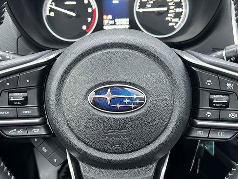 Used 2020 Subaru Forester Premium AWD/4WD image 28