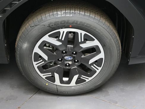 Used 2026 Subaru Forester Premium AWD/4WD image 10