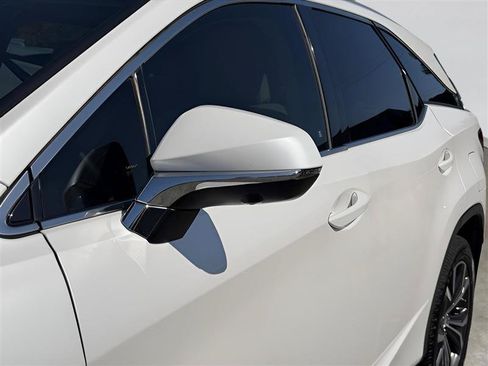 Used 2019 Lexus RX 350L FWD image 7