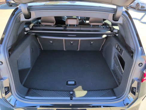 Used 2025 BMW X3 xDrive30i w/ Premium Package image 31