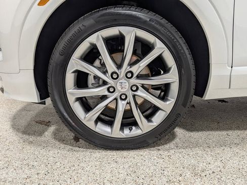 Used 2025 Buick Encore GX Avenir w/ Avenir Technology Package image 9