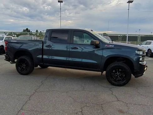 Used 2022 Chevrolet Silverado 1500 Custom Trail Boss AWD/4WD image 9
