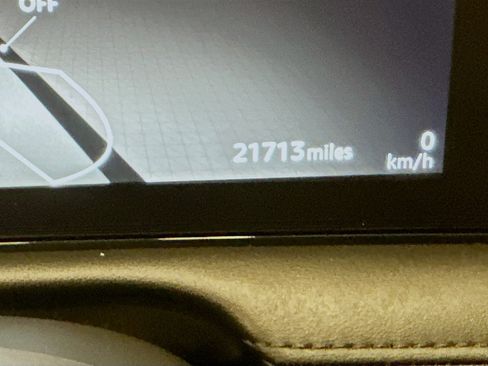 Used 2024 Nissan Ariya AWD image 19