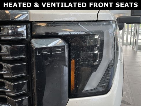 Used 2024 GMC Sierra 2500 Denali Ultimate AWD/4WD image 5
