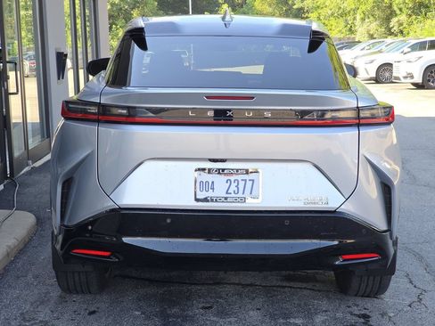 Certified 2023 Lexus RZ 450e Premium w/ Technology Package AWD/4WD image 12