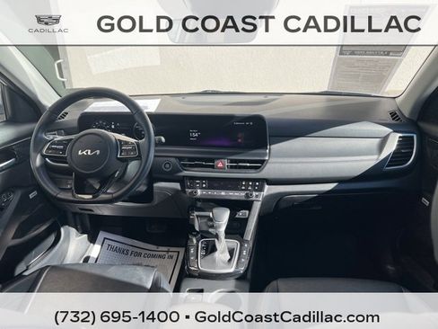 Used 2024 Kia Seltos SX w/ SX Sunroof Package image 9