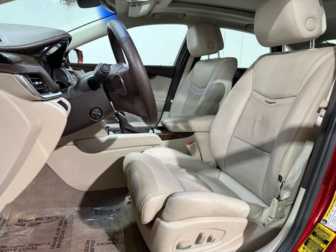 Used 2014 Cadillac XTS Luxury w/ Driver Awareness Package FWD image 4