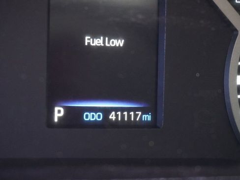Used 2024 Toyota Tundra SR5 w/ SR5 Convenience Package AWD/4WD image 10