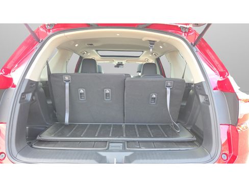 Used 2025 Honda Pilot Touring image 19