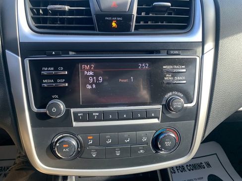 Used 2017 Nissan Altima 2.5 S w/ Power Driver Seat Package image 9