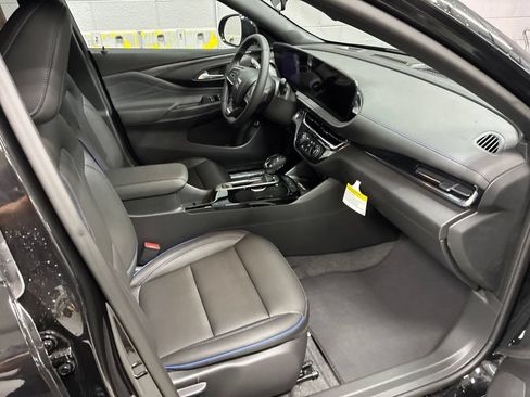 New 2026 Buick Envista Sport Touring w/ Convenience I Package FWD image 7