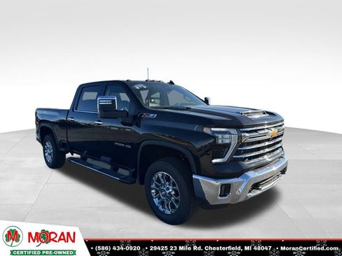 Used 2024 Chevrolet Silverado 2500 LTZ w/ LTZ Plus Package image 7