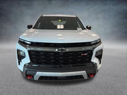 New 2026 Chevrolet Traverse Z71 w/ Driver Confidence Package AWD/4WD image 3