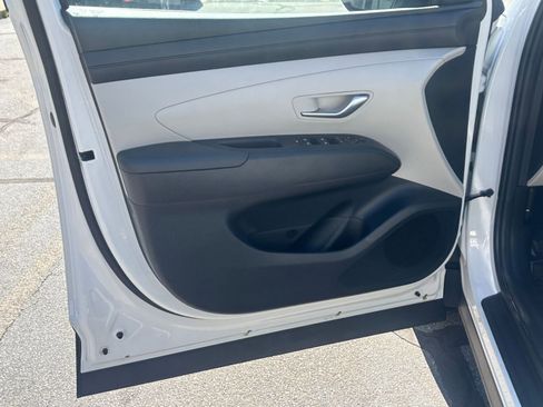 Used 2025 Hyundai Tucson SEL AWD/4WD image 18