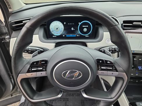 Certified 2023 Hyundai Tucson Limited AWD/4WD image 22