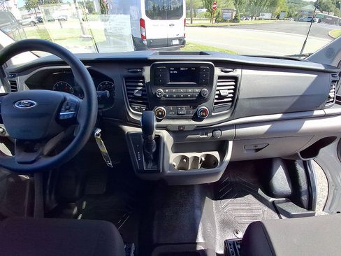 Certified 2025 Ford Transit 250 Low Roof w/ Exterior Upgrade Package RWD image 13
