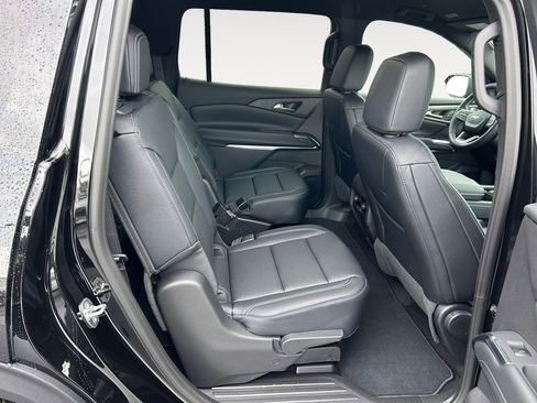 New 2026 Chevrolet Traverse LT w/ Driver Confidence Package image 11