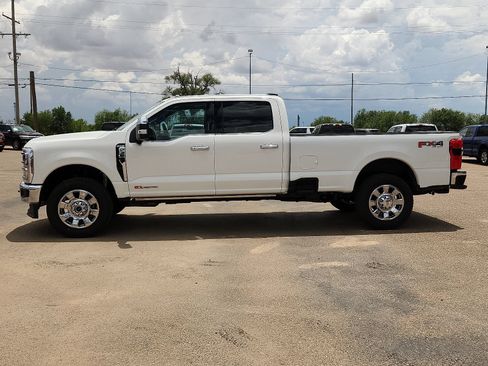 New 2026 Ford F350 King Ranch w/ Chrome Package AWD/4WD image 2