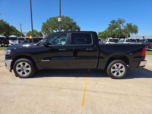 Used 2025 RAM 1500 Lone Star RWD image 2