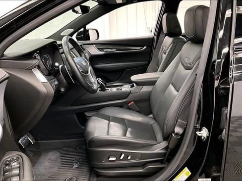 Used 2024 Cadillac XT5 Sportv w/ Technology Package AWD/4WD image 24