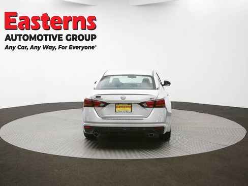Used 2023 Nissan Altima 2.5 SR FWD image 33