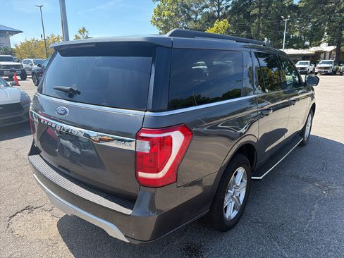 Used 2019 Ford Expedition Max XLT w/ Equipment Group 202A AWD/4WD image 5