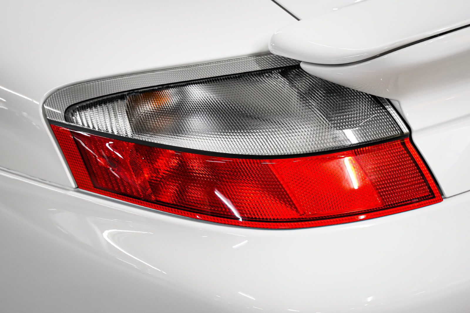 Used 2005 Porsche 911 Turbo S AWD/4WD image 33