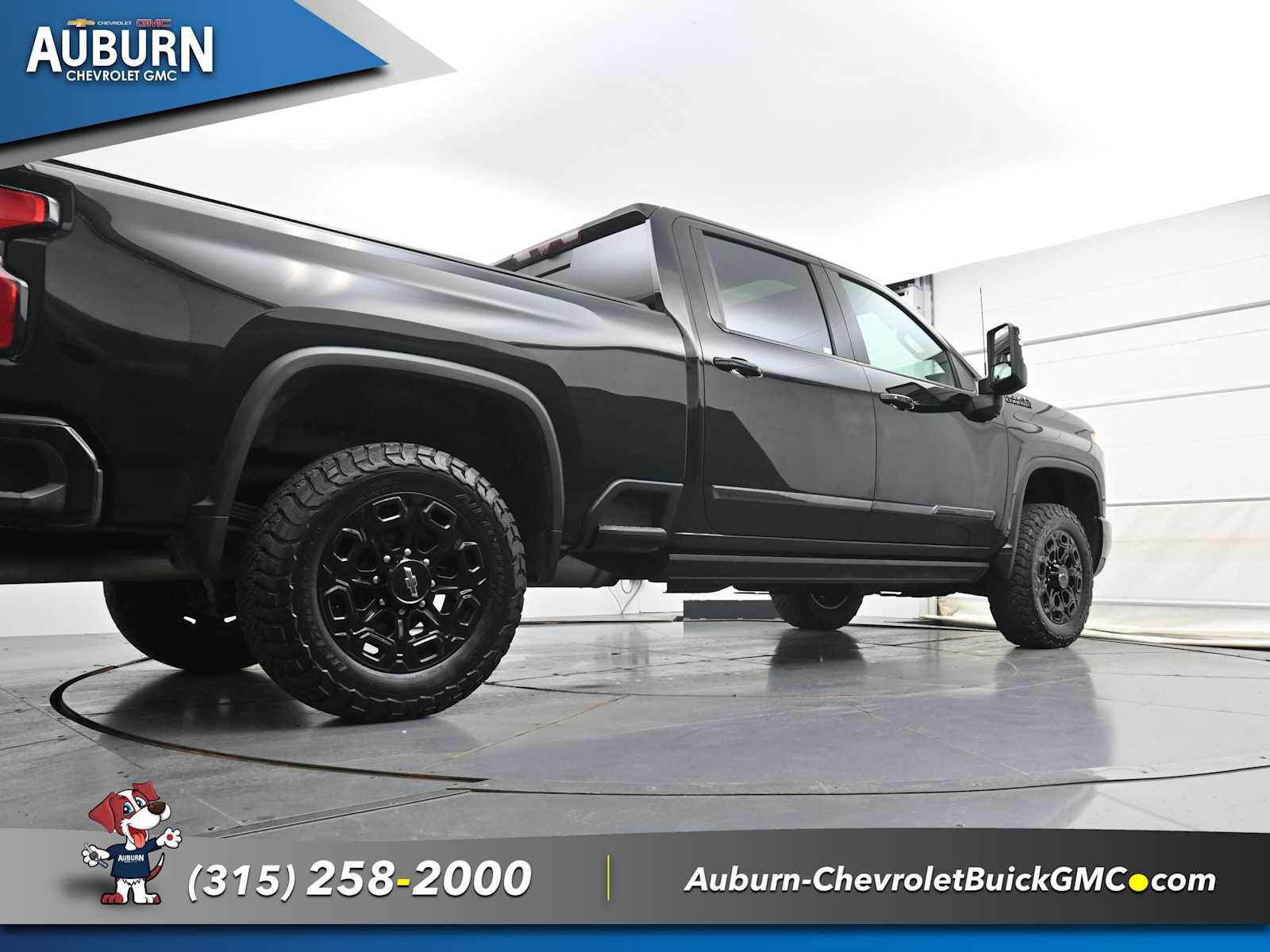 Used 2024 Chevrolet Silverado 2500 High Country w/ High Country Premium Package AWD/4WD image 33
