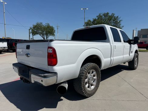 Used 2015 Ford F250 Lariat w/ Lariat Ultimate Package AWD/4WD image 3