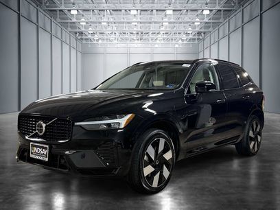 Used 2025 Volvo XC60 T8 Plus w/ Protection Package Premier