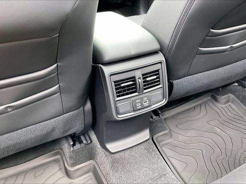 New 2026 Subaru Forester Premium w/ Base/Premium Package AWD/4WD image 25