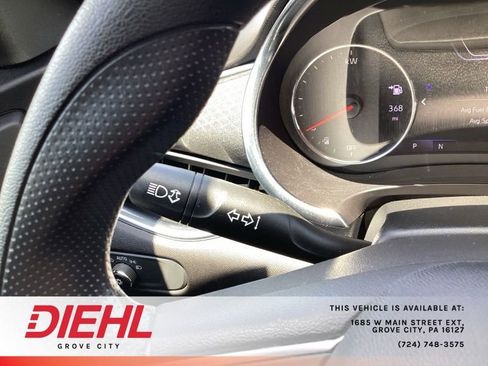 Used 2019 Chevrolet Malibu Hybrid FWD image 27