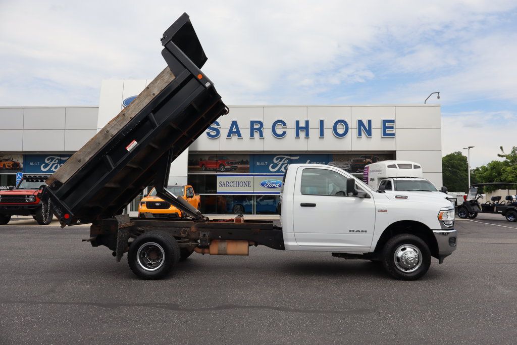 Used 2021 RAM 3500 Tradesman w/ Chrome Appearance Group RWD image 5