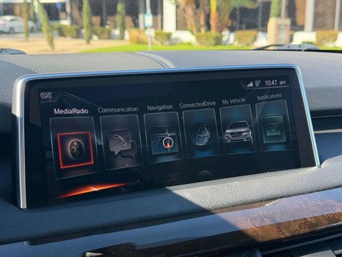 Used 2017 BMW X5 xDrive35i w/ Premium Package image 38