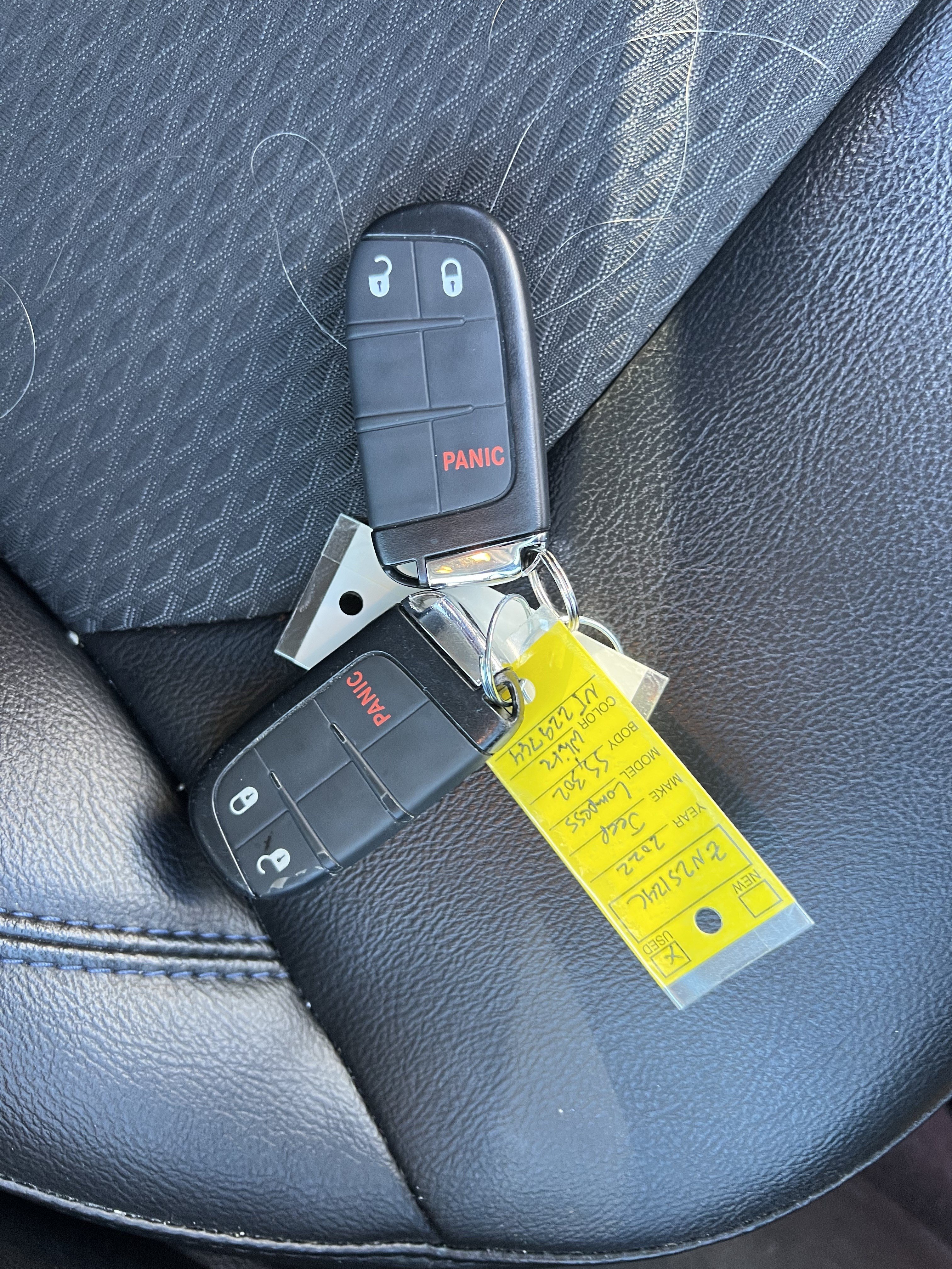 Used 2022 Jeep Compass Latitude FWD image 38