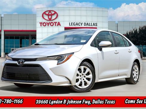 Used 2024 Toyota Corolla LE FWD image 1