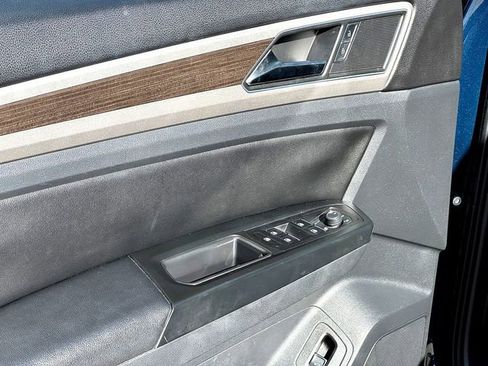 Used 2019 Volkswagen Atlas SE image 9