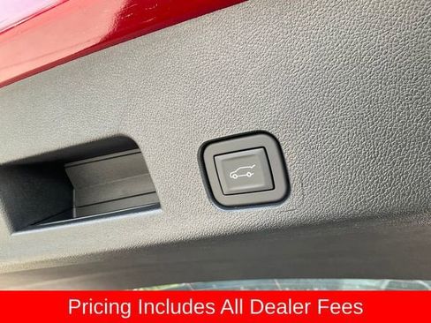 New 2026 GMC Acadia Denali w/ Super Cruise Package AWD/4WD image 18
