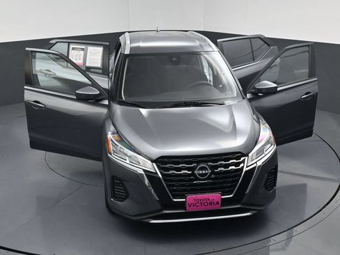 Used 2023 Nissan Kicks SV FWD image 24