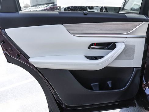 Used 2025 MAZDA CX-90 Plug-In Hybrid w/ Premium Plus AWD/4WD image 28