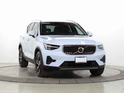 Certified 2025 Volvo XC40 B5 Core